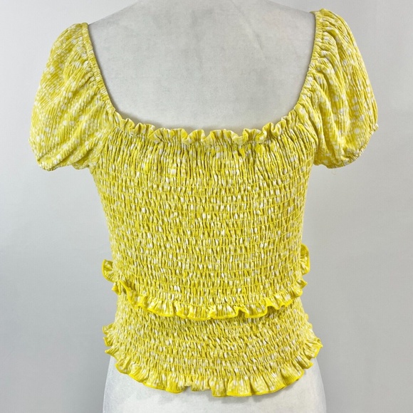 New Lush Printed Puff Short Sleeve Smocked Crop Top Yellow Size XS - Picture 10 of 15